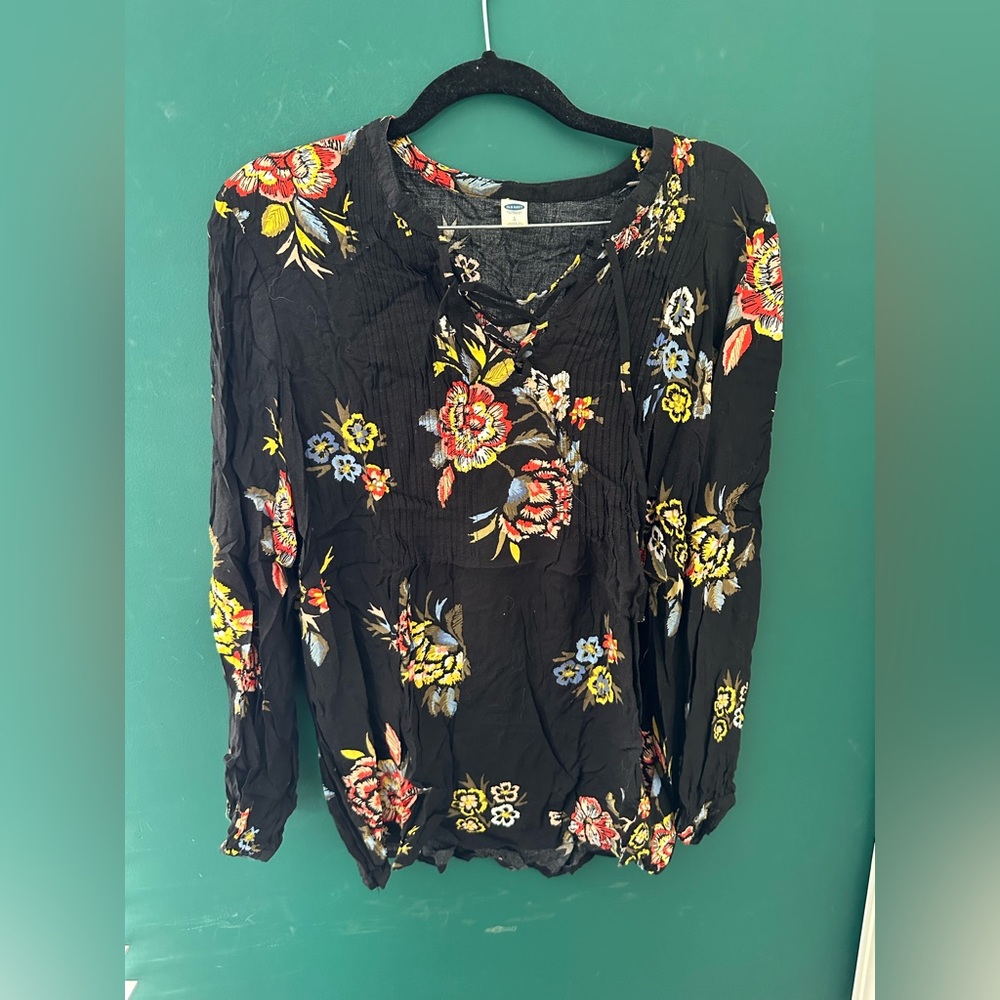 Old Navy Floral Blouse Size L